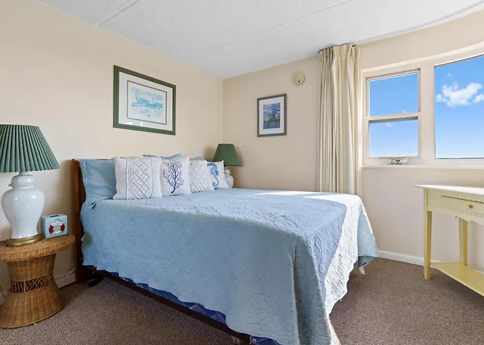 Holiday home Oceanfront Atlantis W Open Balcony & Bay Sunset Views *