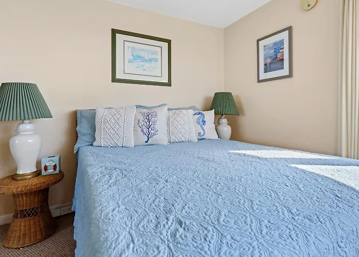 Holiday home Oceanfront Atlantis W Open Balcony & Bay Sunset Views *