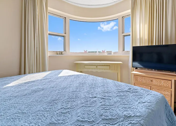 Holiday home Oceanfront Atlantis W Open Balcony & Bay Sunset Views